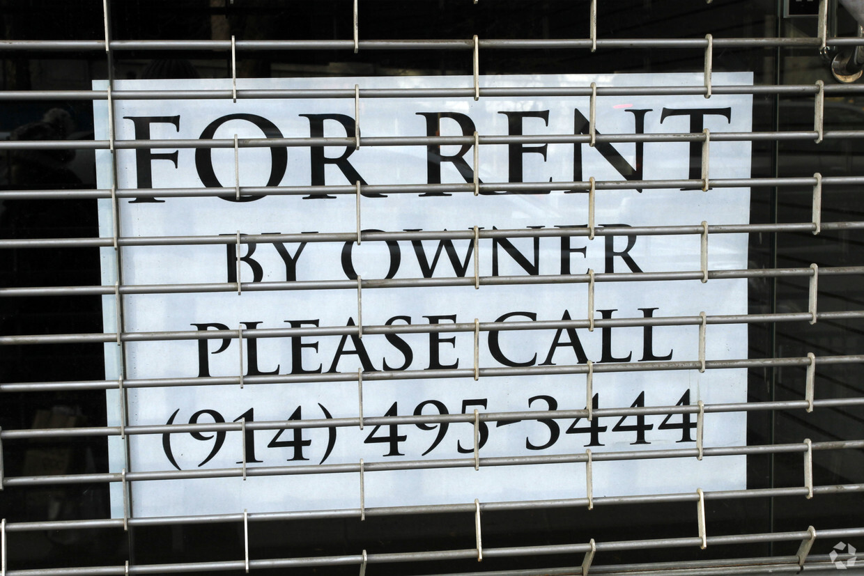 Building Photo - 328 E 59th St