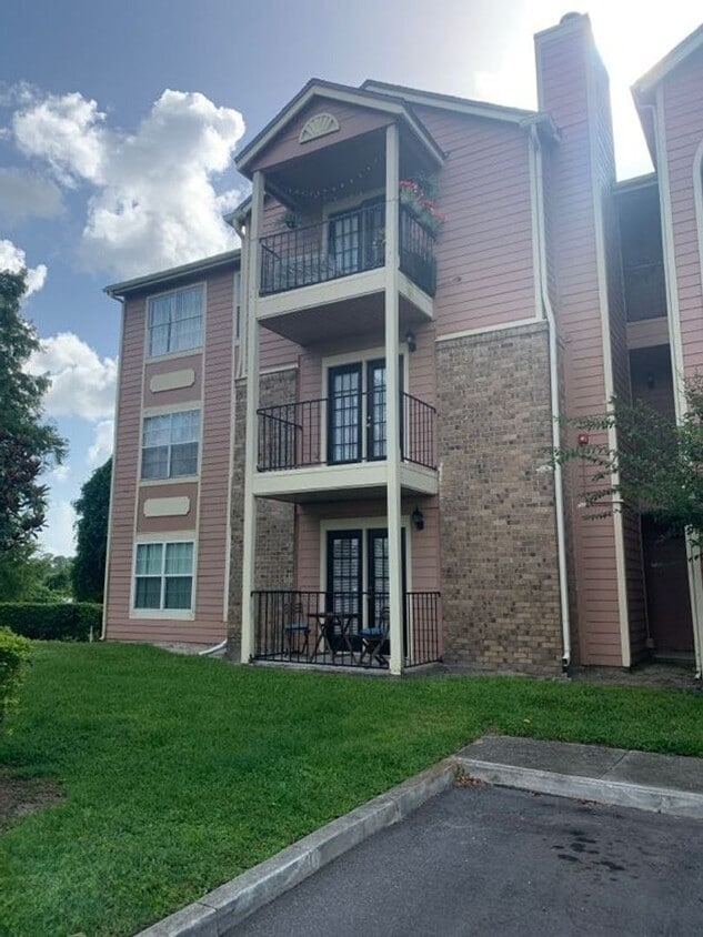 Photo - WL - 2550 N Alafaya Tr. Unit 10209