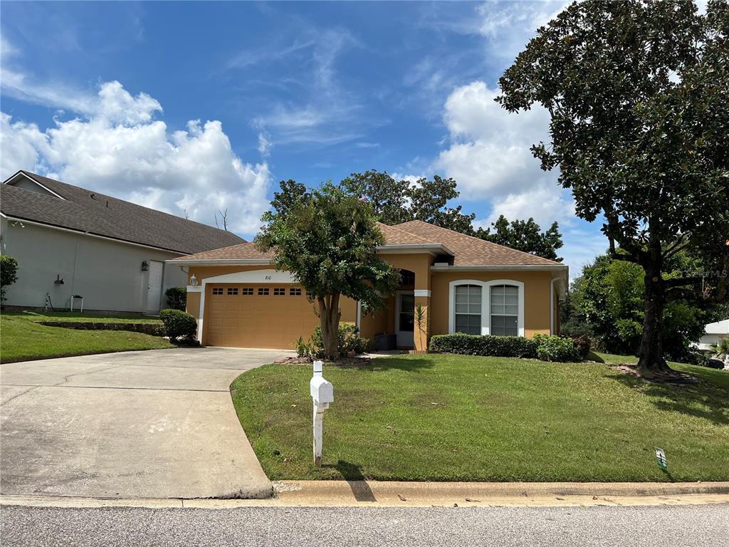 Foto principal - 810 Hillside Dr