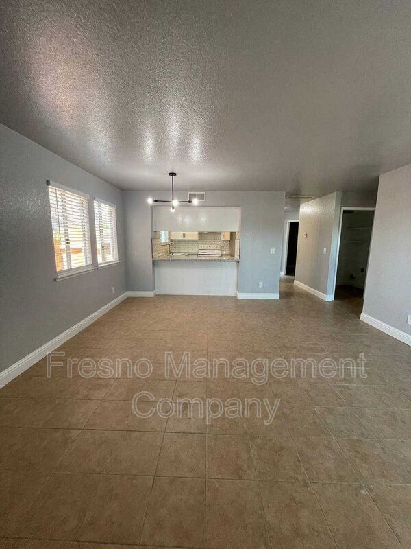 3306 W Shields Ave Unit 102, Fresno, CA 93722 Condo for Rent in