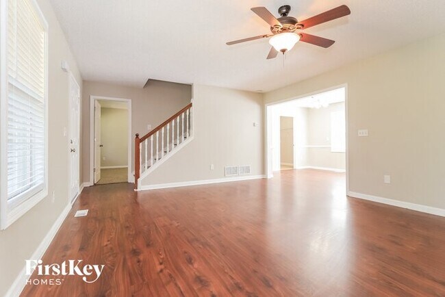 Building Photo - 201 Amberwood Trail