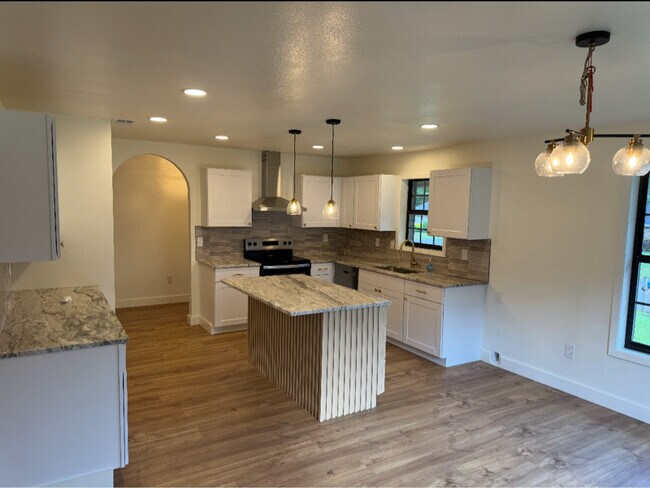 Foto del edificio - 1062 Binns Dr