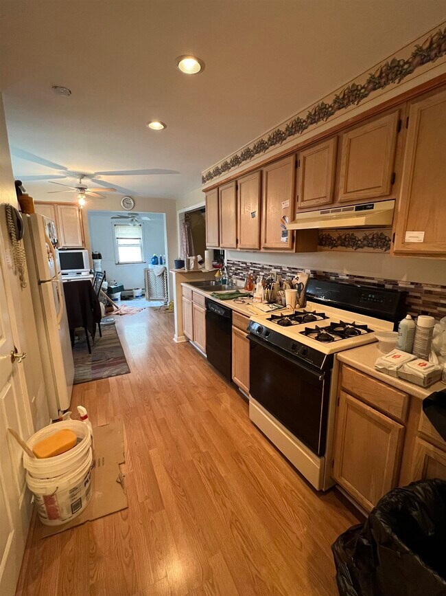 Building Photo - 22 Wegman Ct