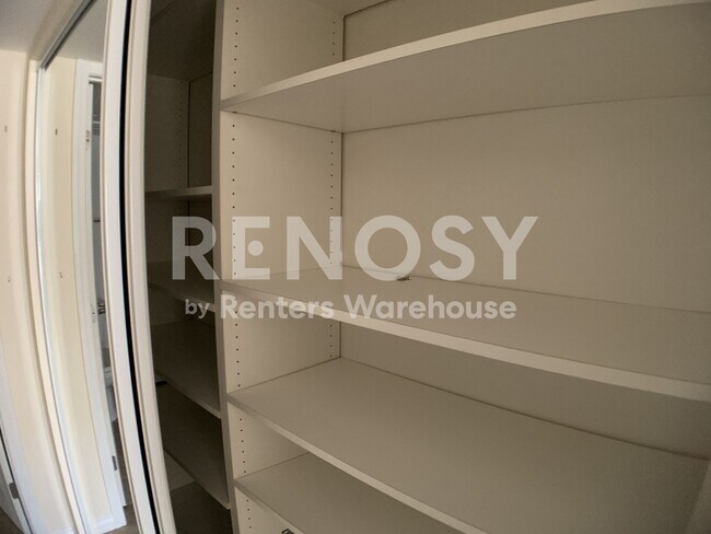 Foto del edificio - 3420 W Danbury Dr