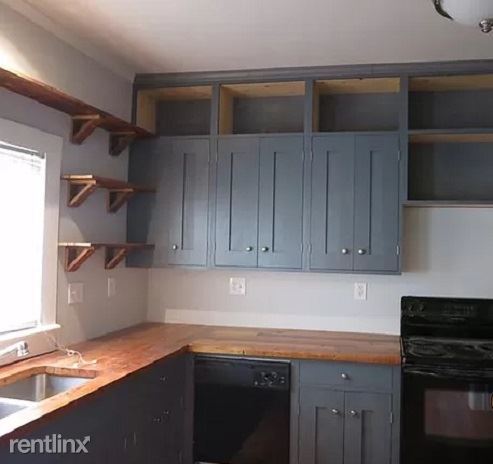 Building Photo - 3 br, 1.5 bath House - 105 Brockman Ave