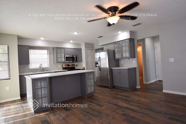 Foto del edificio - 10624 Sandridge Ct