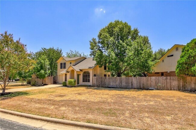 Building Photo - 8407 Mt Shasta Cove