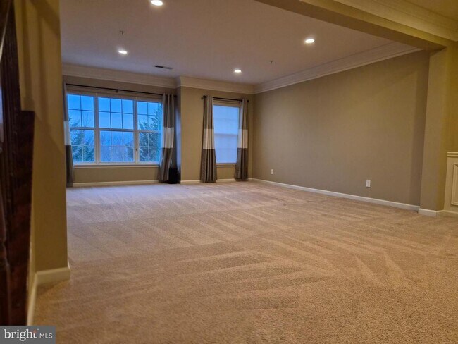 Foto del edificio - 15234 Torbay Way