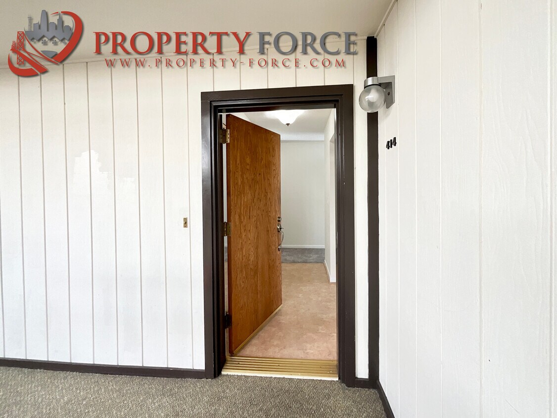 414 Laurel Ave Half Moon Bay, CA 94019 Alquileres en Half Moon Bay