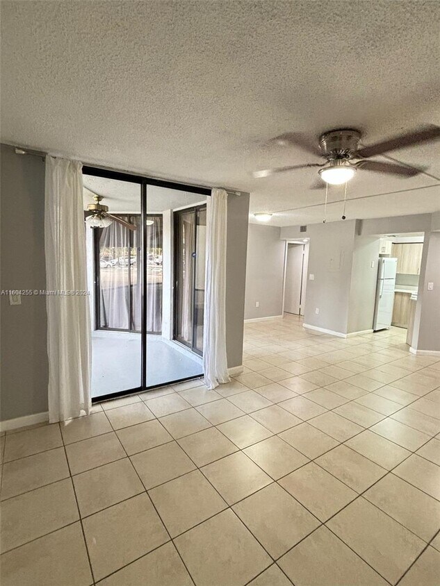 Primary Photo - 8365 SW 152nd Ave
