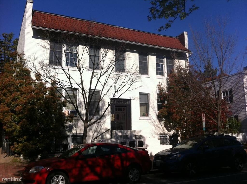 Foto principal - 1 br, 1 bath Apartment - 1234 34th St NW