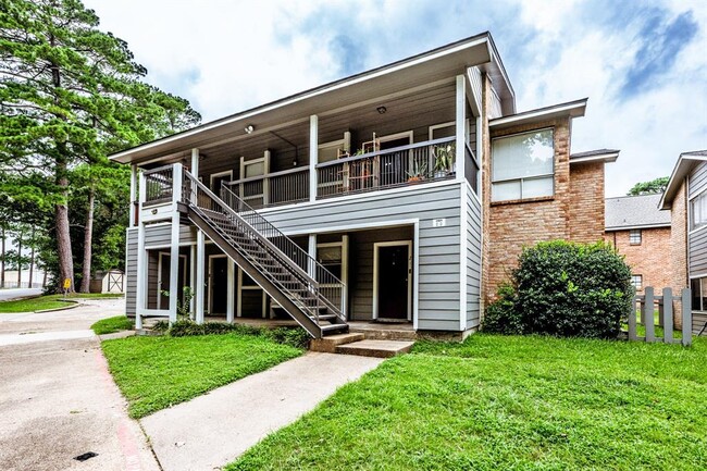 Foto del edificio - 2402 Sycamore Ave