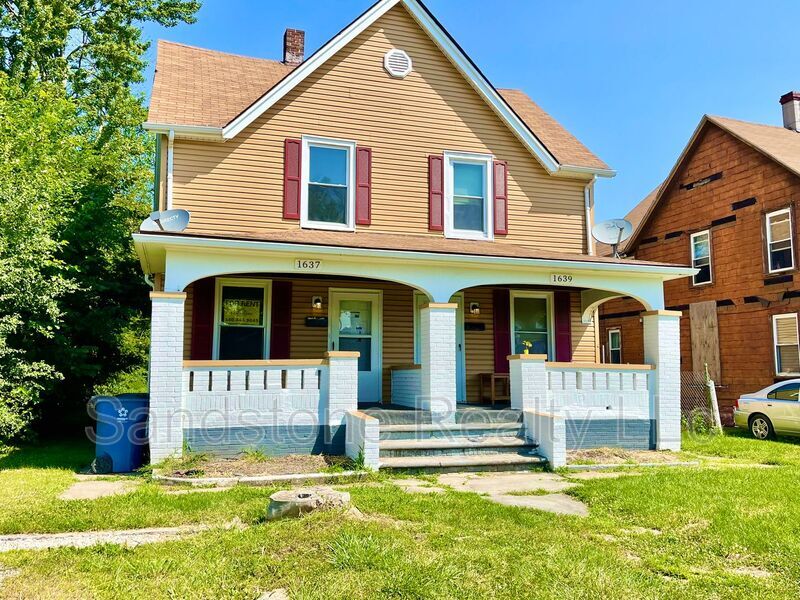 Foto principal - 1637-1639 E 31st St