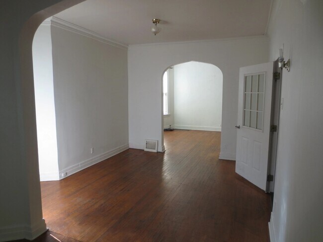 Sala de estar/comedor - 1825 W Addison St