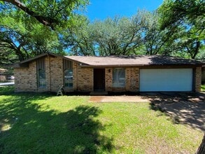 Building Photo - 5905 Burrough Dr
