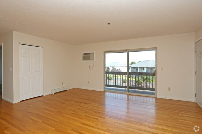 Interior Photo - Stonegate Apartments