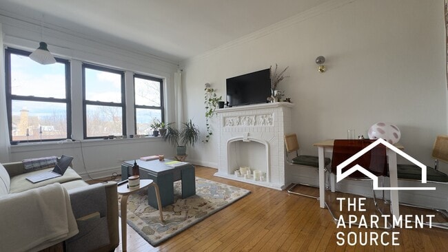 Foto del edificio - 2929 W McLean Ave