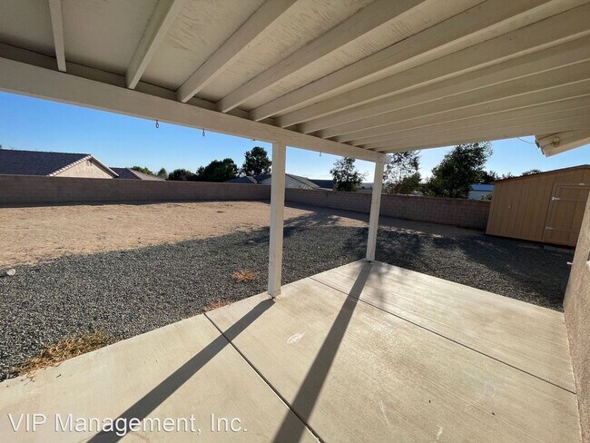Building Photo - 3 br, 3 bath House - 17879 Mana Rd.