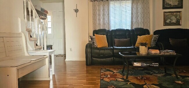 Foto del edificio - 1623 High Plains Dr