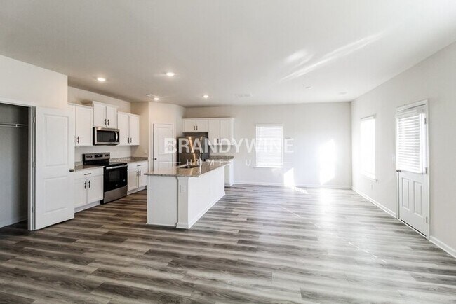 Foto del edificio - 148 Avondale Blvd SE