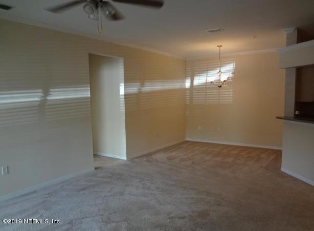 Foto del edificio - 7800 Point Meadows Dr