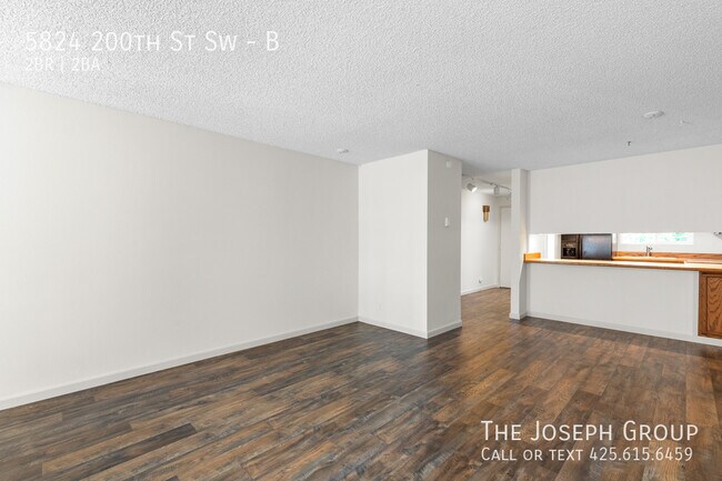 Foto del edificio - Wonderfully located 2 bed/2 bath in Lynnwood!