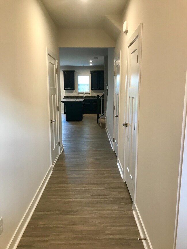 Foto del edificio - Beautiful 3 Bedroom, 2.5 Bath Townhome!