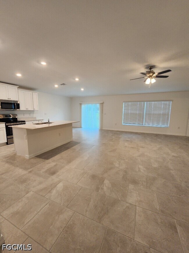 Foto del edificio - 13944 Buckingham Oak Rd