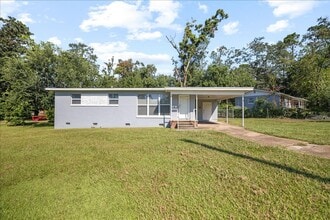 Building Photo - 202 Juniper Dr