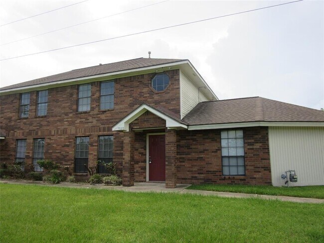 Foto del edificio - 7929 Catalpa St