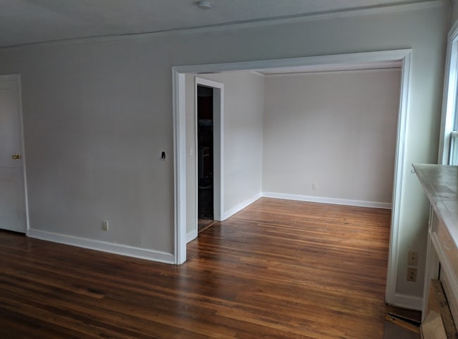 Building Photo - 17 Dunn Dr
