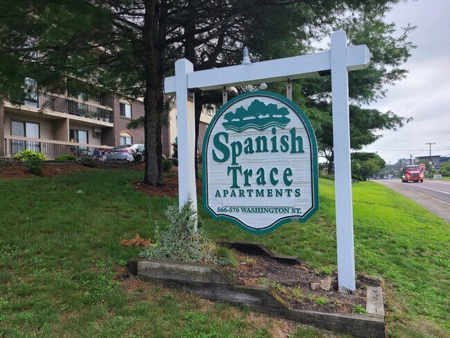 Foto del edificio - 576 Washington St