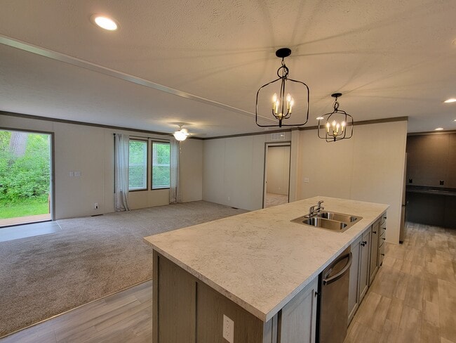 Building Photo - 5296 Commander Ct