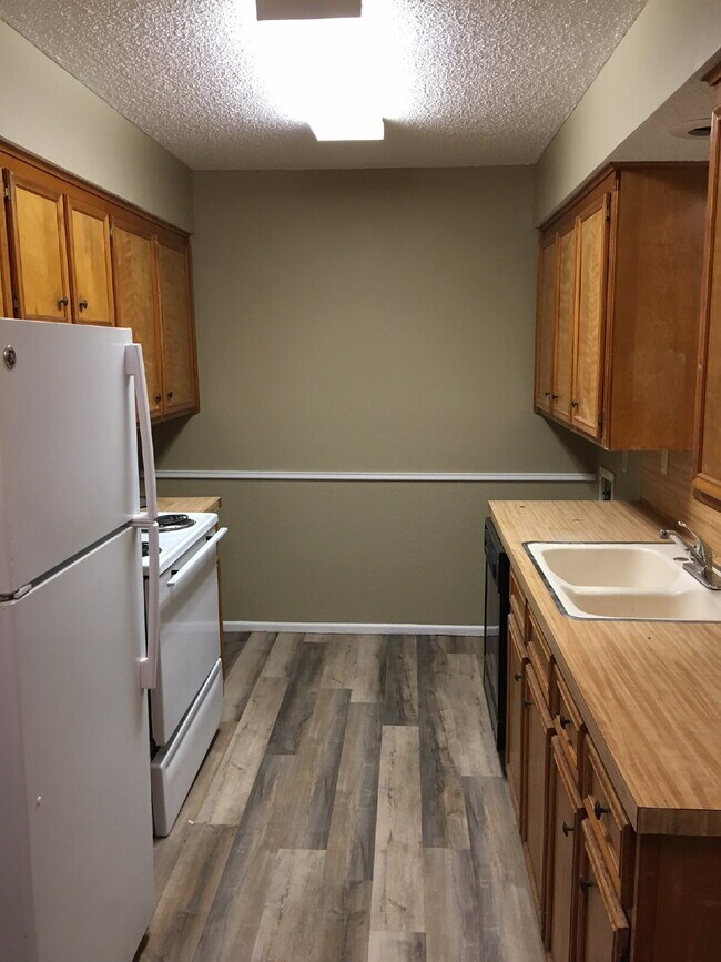 Foto del edificio - Two Bedroom Located in Frenship ISD!