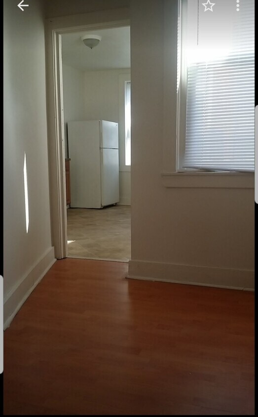 Primary Photo - 2031 S 68th St