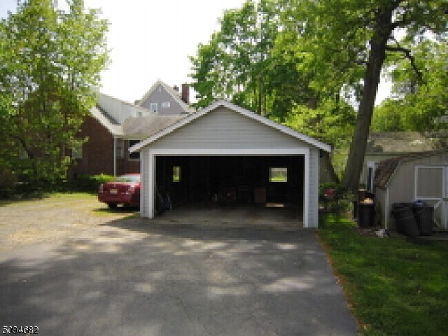 Foto del edificio - 57 Greenwood Ave
