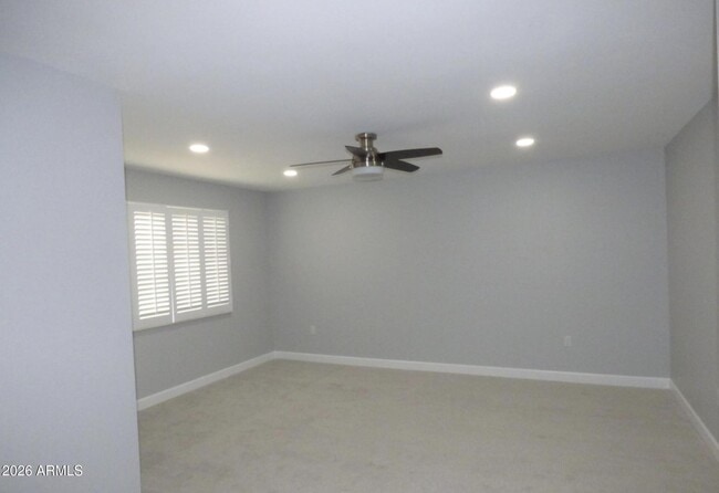 Building Photo - 18413 N Welk Dr