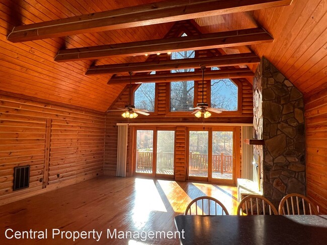 Building Photo - 3 br, 2 bath House - 1270 Mayo Road