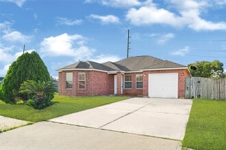 Building Photo - 12802 Rio Bravo St