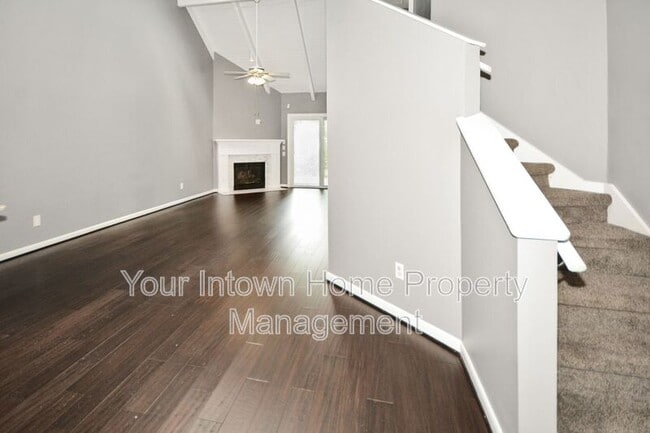 Building Photo - 1415 N Druid Hills Rd NE