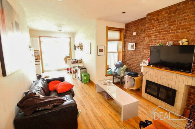 Building Photo - Great 2 Bedroom Apartment in Park Slope