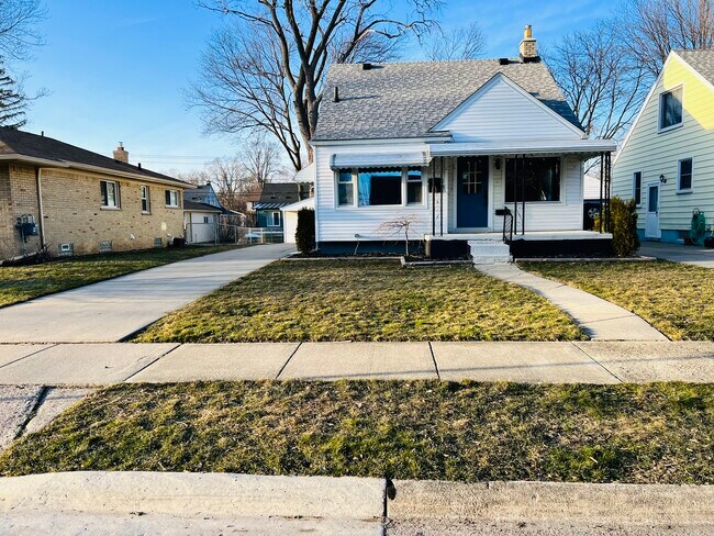 Building Photo - 1823 Taylor Ave