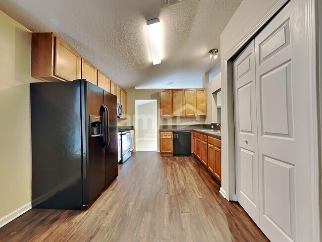 Foto del edificio - 81 Marisco Way