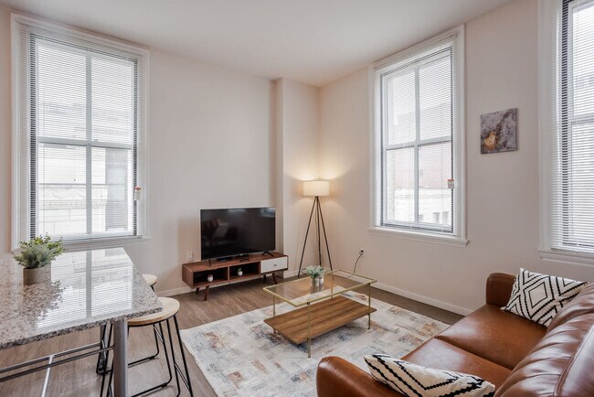 Foto del edificio - 9-JAN-JAN E 4th St