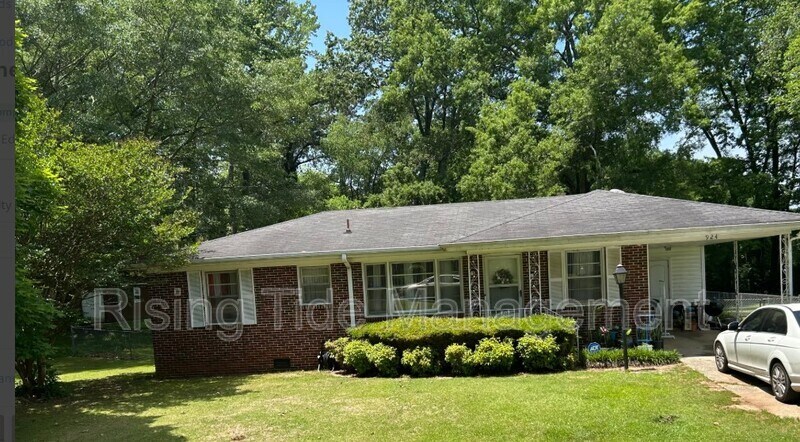Foto principal - 924 N Martinwood Dr