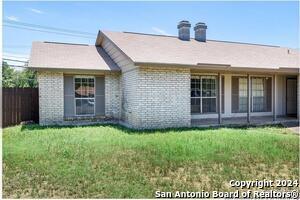 Foto del edificio - 4701 Echo Bend Cir
