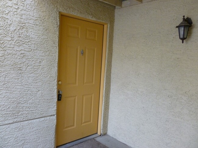 Building Photo - 2801 N Rainbow Blvd