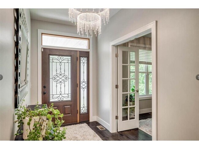 Foto del edificio - 12601 Ridgemount Ave N