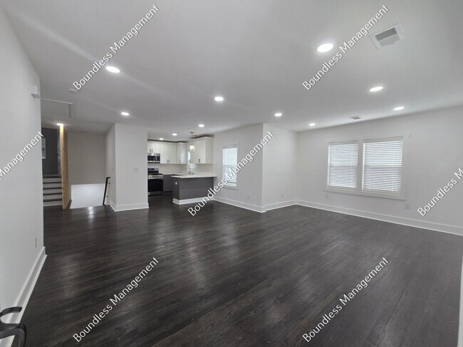 Foto del edificio - 1064 Westmoor Dr NW