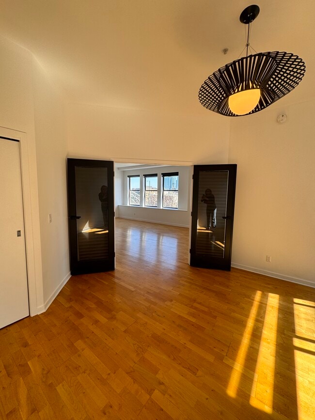 Foto del edificio - 1521 Central St